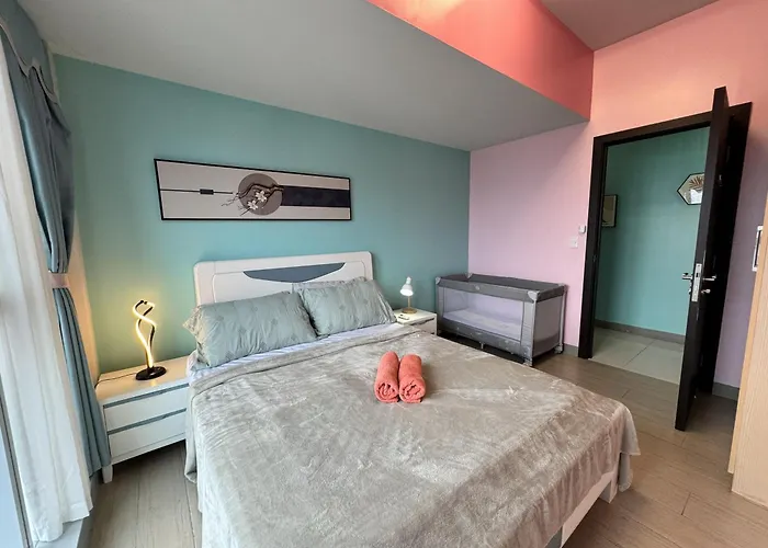 Apartamento 3br Uptown Bgc-43floor View Near Malls And Restaurants Manila