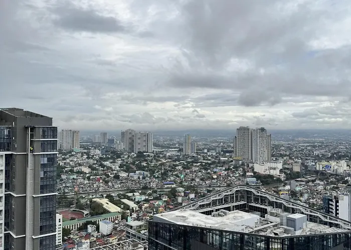 3br Uptown Bgc-43floor View Near Malls And Restaurants Apartamento Manila