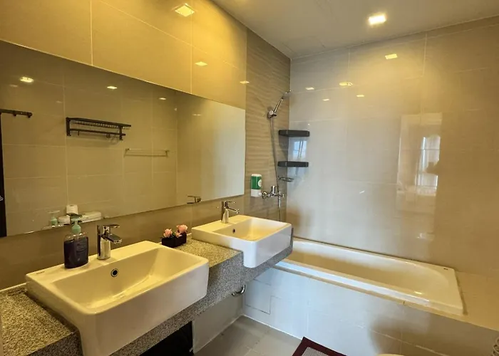 3br Uptown Bgc-43floor View Near Malls And Restaurants Apartamento