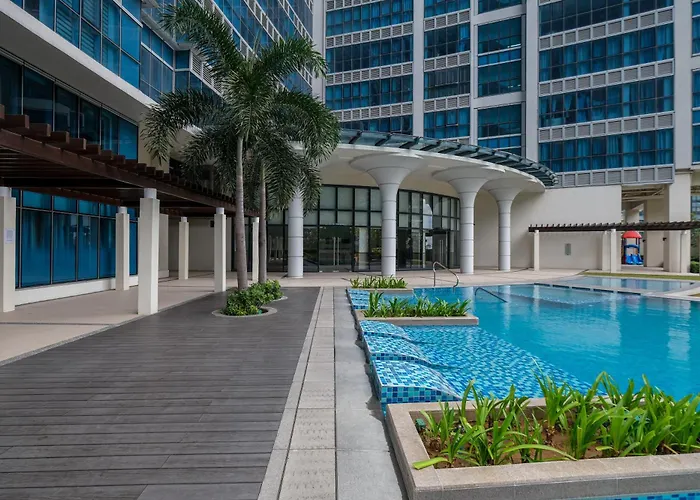 3br Uptown Bgc-43floor View Near Malls And Restaurants * Manila