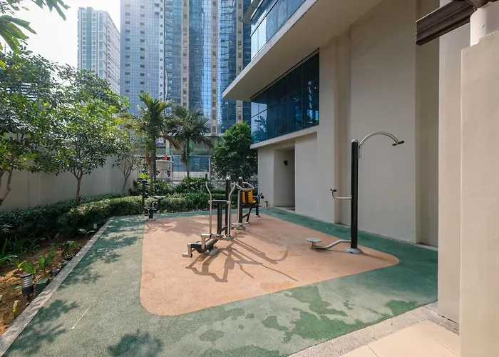 3br Uptown Bgc-43floor View Near Malls And Restaurants Apartamento Manila