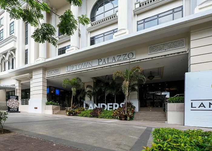 3br Uptown Bgc-43floor View Near Malls And Restaurants * Manila