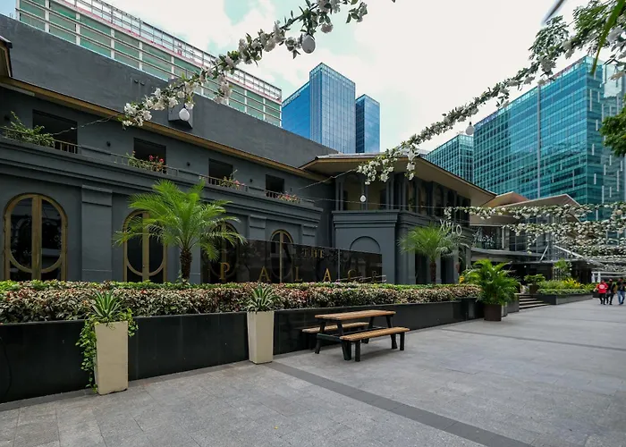 Apartamento 3br Uptown Bgc-43floor View Near Malls And Restaurants Manila